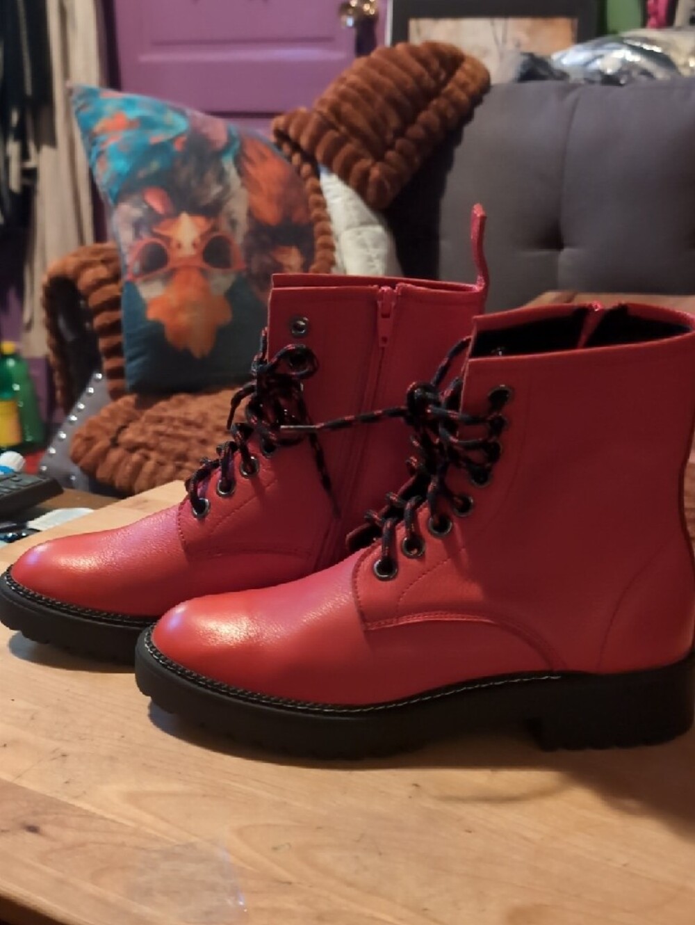 Bueno Red and Black Combat Boot - Picture 3 of 6